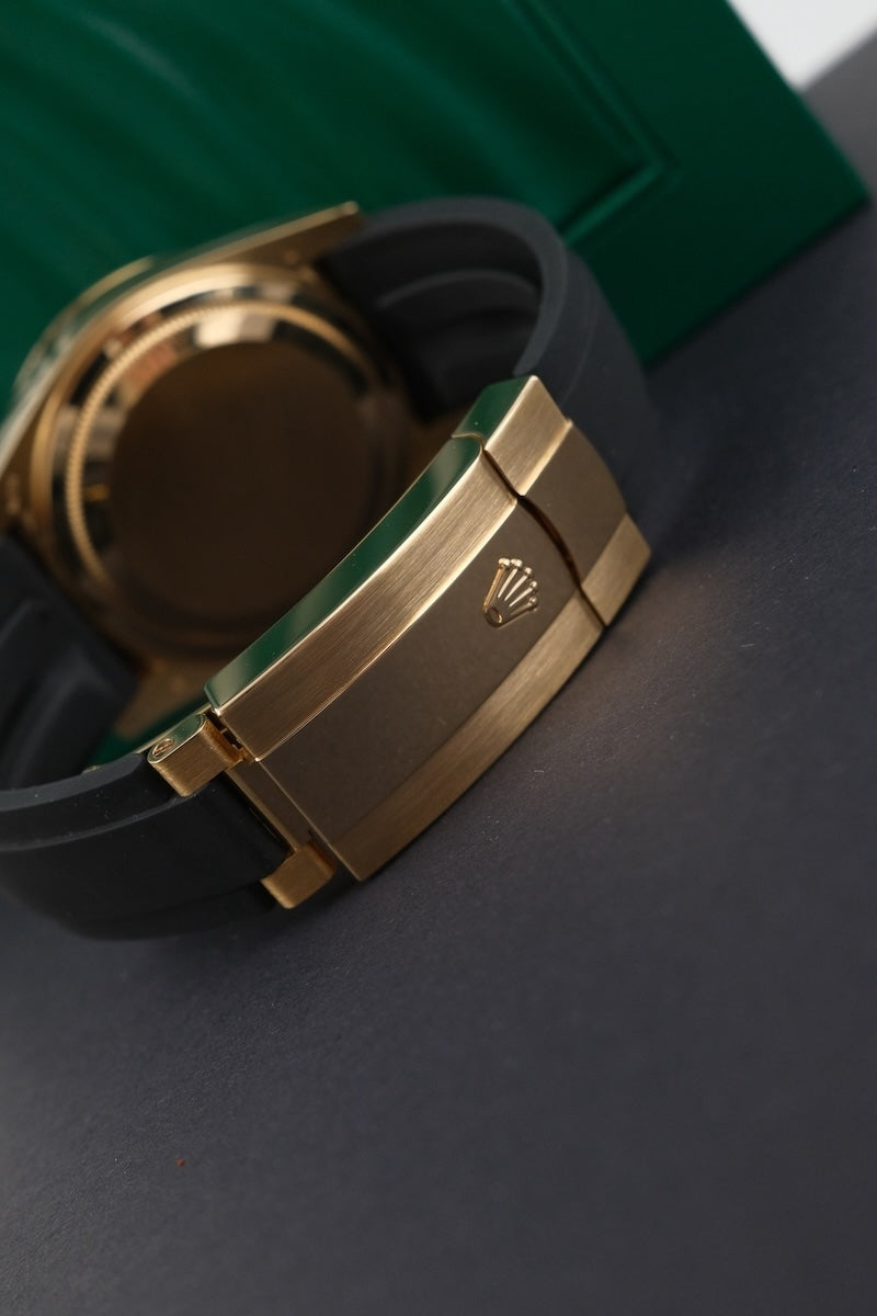 Rolex Sky-Dweller 326238 - Detail view 7