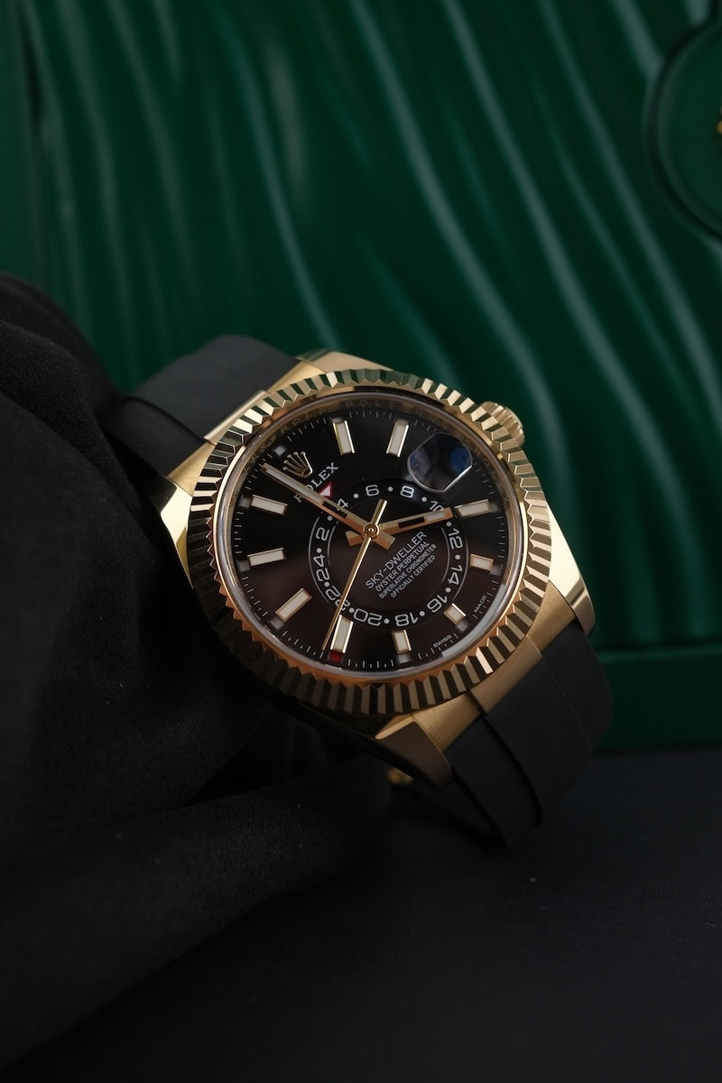 Rolex Sky-Dweller 326238 - Main product image