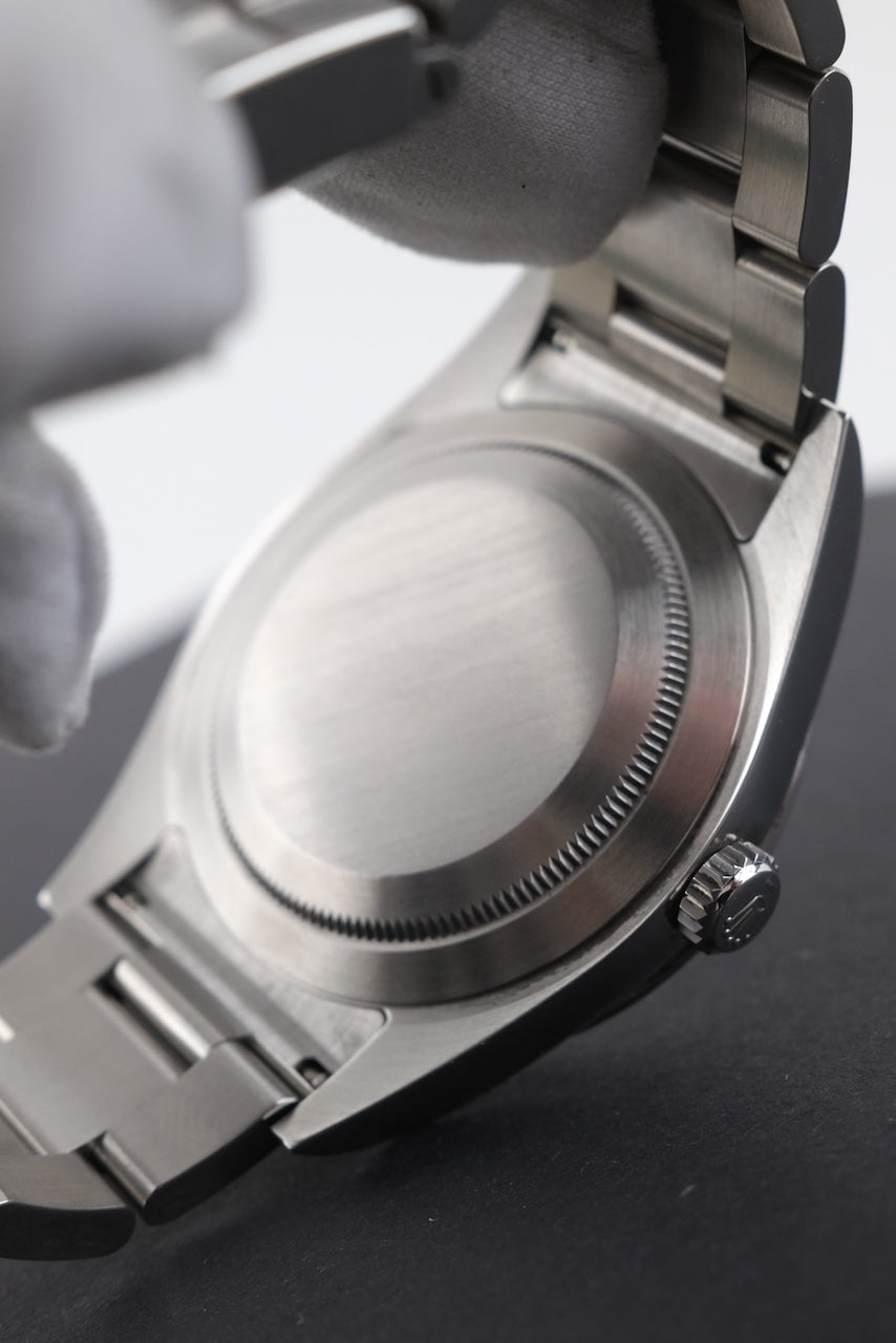 Rolex Explorer 214270 - Detail view 7