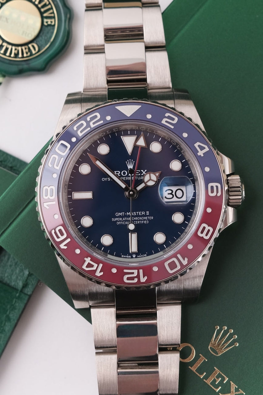 Rolex GMT-Master II 126719BLRO - Detail view 1
