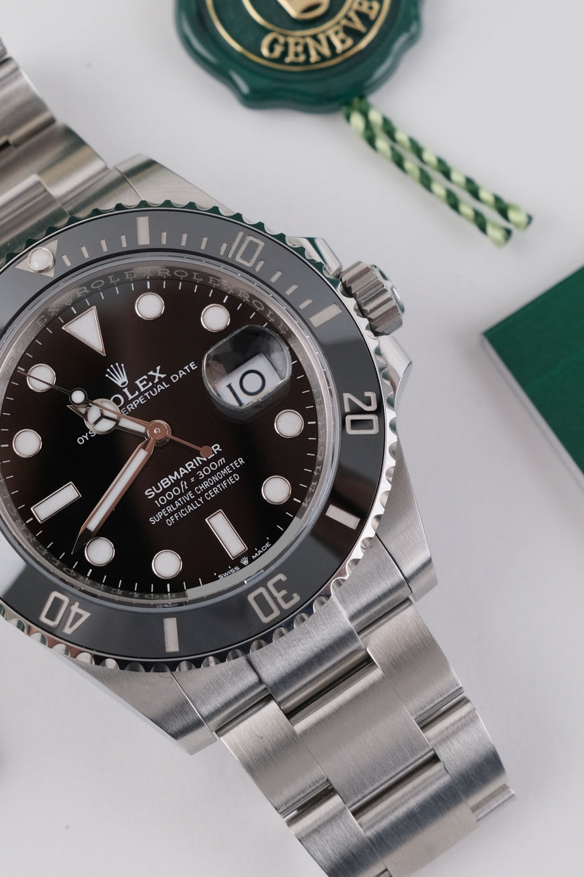 Rolex Submariner Date 126610LN - Detail view 3