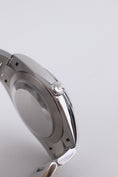 Charger l'image dans la visionneuse de la galerie, Rolex Oyster Perpetual 41 124300 - Detail view 7
