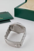 Bild in Galerie-Betrachter laden, Rolex Explorer II 226570 - Detail view 8
