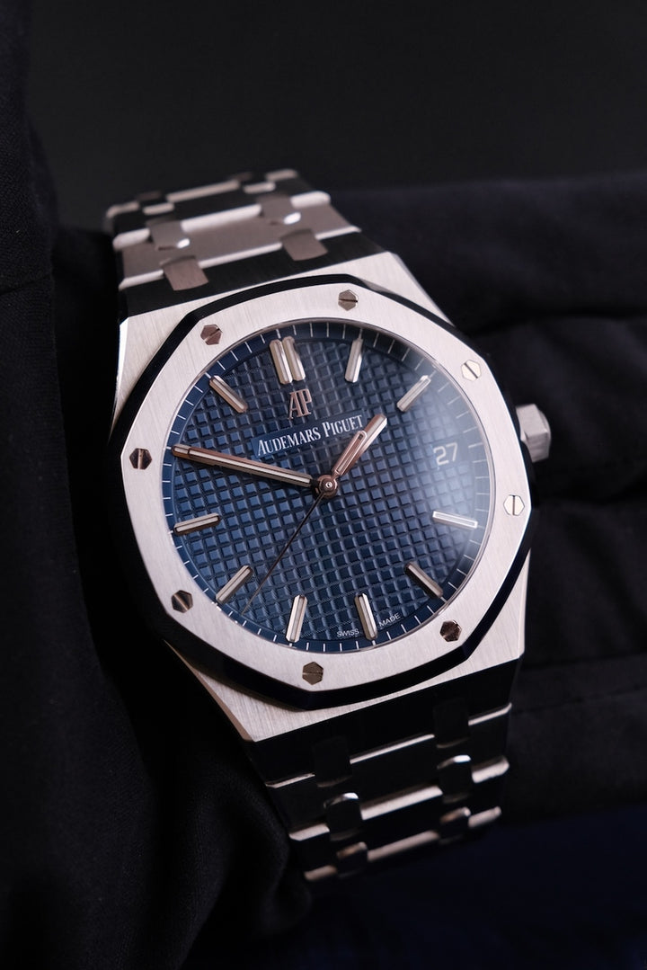 Audemars Piguet Royal Oak 41mm 15500ST.OO.1220ST.01 - Thumbnail