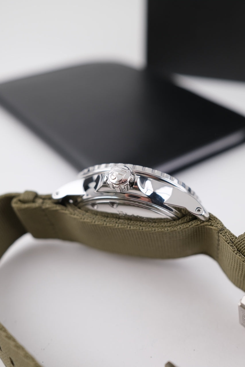 Blancpain Fifty Fathoms Automatique 5015-1130-52A - Detail view 5