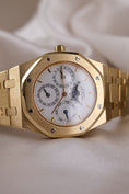 Bild in Galerie-Betrachter laden, Audemars Piguet Royal Oak Perpetual Calendar BA25654 - Detailansicht 1

