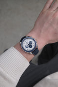 Bild in Galerie-Betrachter laden, Omega Speedmaster Snoopy 31032425002001 - Detailansicht 10
