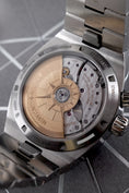 Charger l'image dans la visionneuse de la galerie, Vacheron Constantin Overseas Dual Time 7920V/210A-B333 - Detailansicht 7
