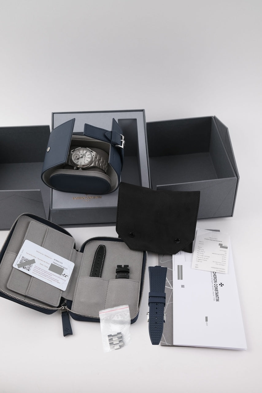 Vacheron Constantin Overseas Dual Time 7920V/210A-B333 - Papiere und oder Lieferumfang