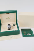 Bild in Galerie-Betrachter laden, Rolex Daytona 2024 126519LN - Papers and documentation
