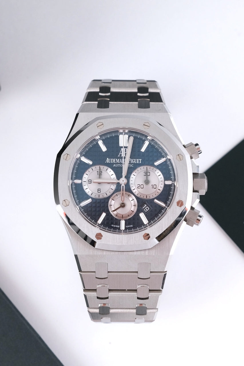 Audemars Piguet Royal Oak Chronograph 26331ST - Detailansicht 2