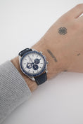 Load image into Gallery viewer, Omega Speedmaster 31032425002001 - Detailansicht 11
