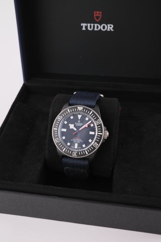 Tudor Pelagos FXD Red Bull 25707KN - Detailed view 1