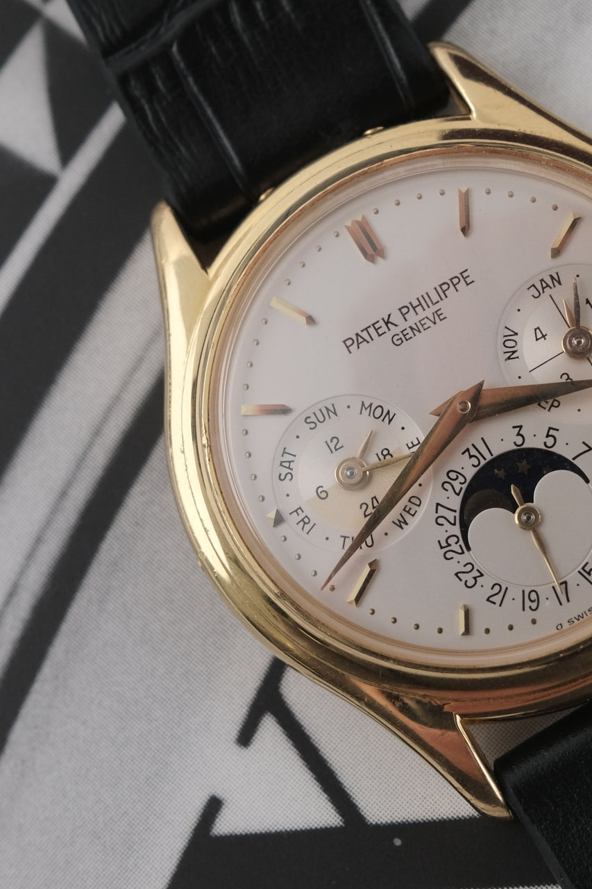 Patek Philippe Perpetual Calendar 3940J - Detailansicht 3