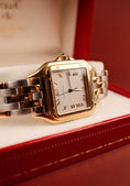 Bild in Galerie-Betrachter laden, Cartier Panthere 18k Gold Silver Dial 1060 Box 3 Row Bracelet
