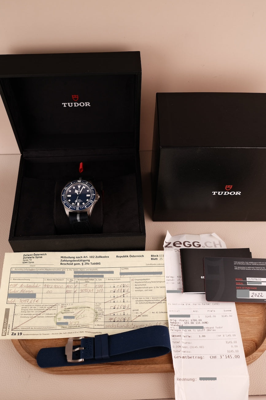 Tudor Pelagos FXD 25707B/22 Box + og. Papiere NEW partially Stickered