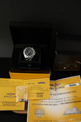 Bild in Galerie-Betrachter laden, Breitling Superocean Steelfish A17390-3014 Box + og. Papiere German Delivered
