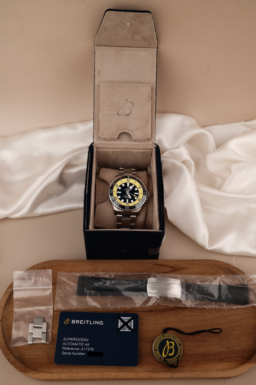 Breitling Superocean 44 A17376 Box + og. Papiere Rüschenbeck Edition, Stainless Steel Strap + Breitling Rubber Strap & Clasp