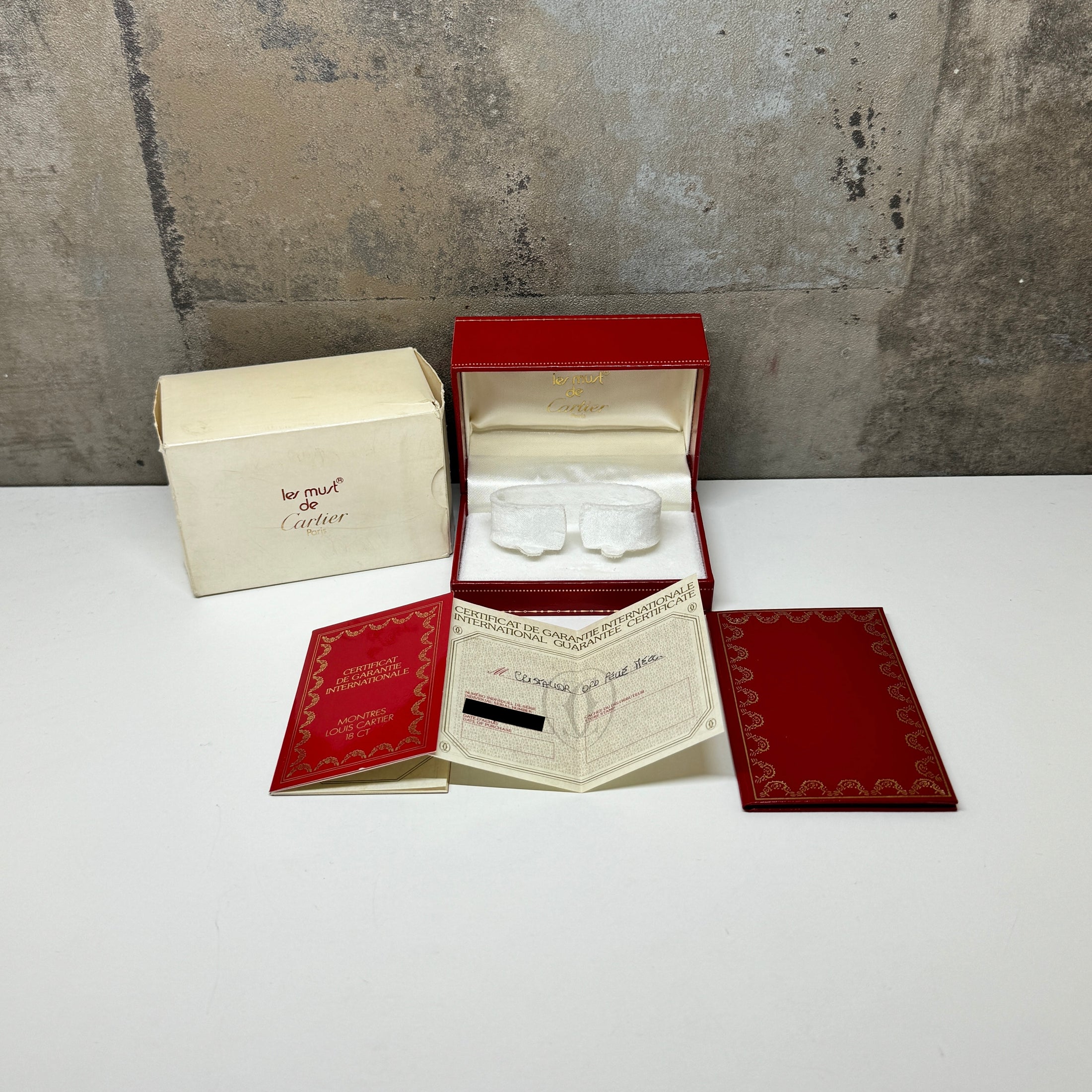 Cartier CRISTALLOR Paris Dial 18k Gold 25 x 30 mm 78095 Box + og. Papiere