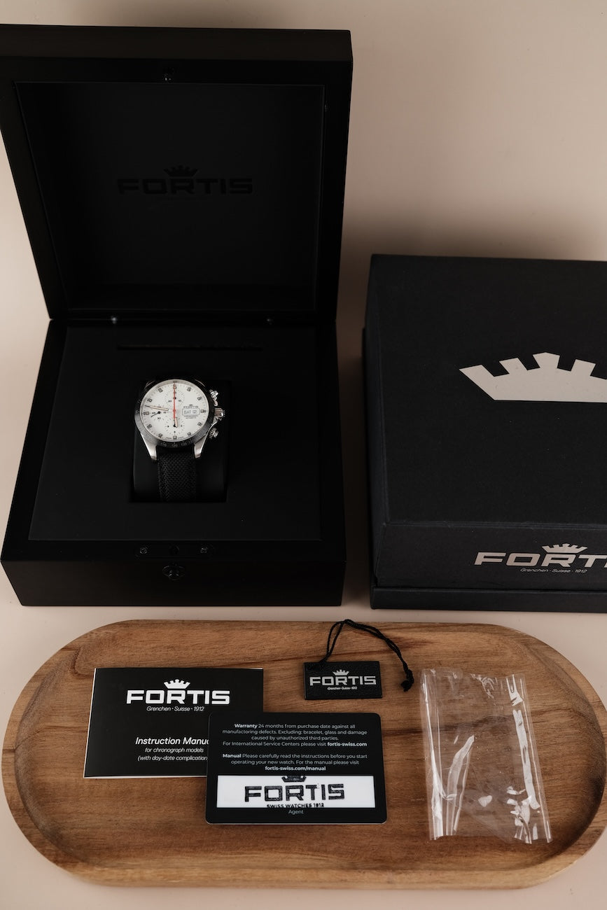 Fortis Stratoliner Ceramic Chronograph DayDate 4012632 Box + og. Papiere