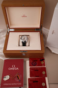 Bild in Galerie-Betrachter laden, Omega Seamaster Aqua Terra 150M 22012412102002 Box + og. Papiere
