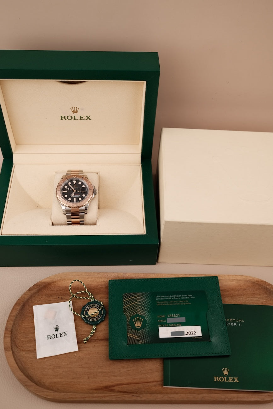 Rolex Yacht-Master 40 126621  Box + og. Papiere Black Dial, S/RG