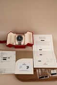 Bild in Galerie-Betrachter laden, Omega Speedmaster Professional Moonwatch 1450022 Service Papers/Extrakt LC DE, 2023 Omega Service
