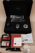 Bild in Galerie-Betrachter laden, Omega Speedmaster Professional Moonwatch 31130423001005 Box + og. Papiere Serviced
