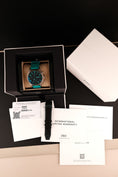 Cargar la imagen en la vista de la galería, IWC Pilot Watch F1 Petronas IW388108 Box + og. Papiere New
