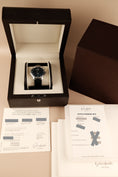 Load image into Gallery viewer, Glashütte Sixties Panorama Date 23947060204 Box + og. Papiere Blau
