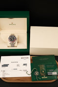 Carica l'immagine nel visualizzatore della galleria, Rolex GMT-Master II "Pepsi" 126710BLRO Box + og. Papiere Jubilee, LC100, New, First Buyer's Invoice
