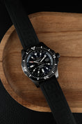 Load image into Gallery viewer, Breitling Superocean 44 M1739313/BE92 Box + og. Papiere Special Black Diver Strap, LC DE, Serviced
