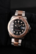 Bild in Galerie-Betrachter laden, Rolex Yachtmaster 126621 Box + og. Papiere Steel/Rosegold, New
