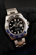 Bild in Galerie-Betrachter laden, Rolex GMT-Master II "Batman" 116710BLNR Box + og. Papiere LC 100 German Delivered
