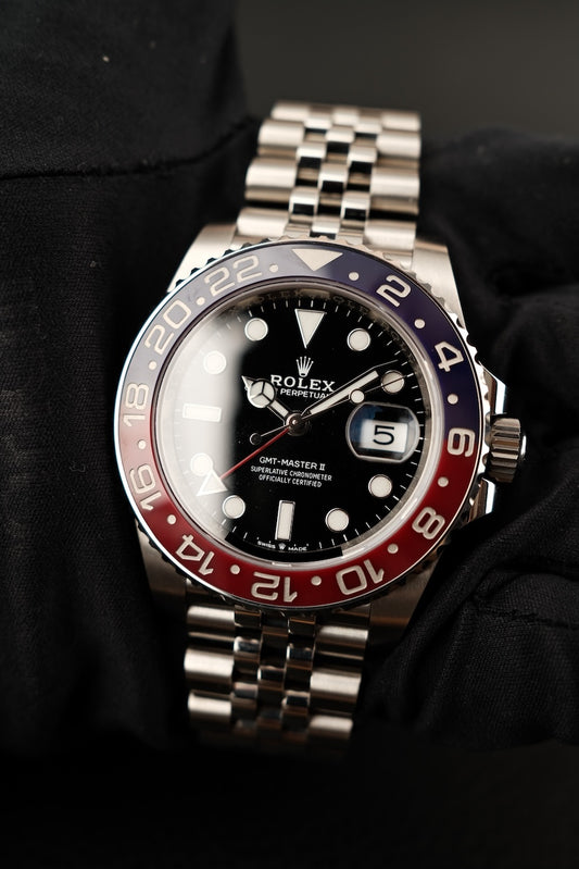 Rolex GMT-Master II 126710BLRO Box + og. Papiere "Pepsi", Jubilee Band