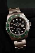 Bild in Galerie-Betrachter laden, Rolex Submariner Date 126610LV Box + og. Papiere Starbucks MK I
