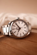 Load image into Gallery viewer, Omega Seamaster Aqua Terra 22010382002001 Box + og. Papiere White Dial
