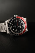 Load image into Gallery viewer, Tudor Black Bay GMT Pepsi 79830RB Box + og. Papiere TOP ZUSTAND
