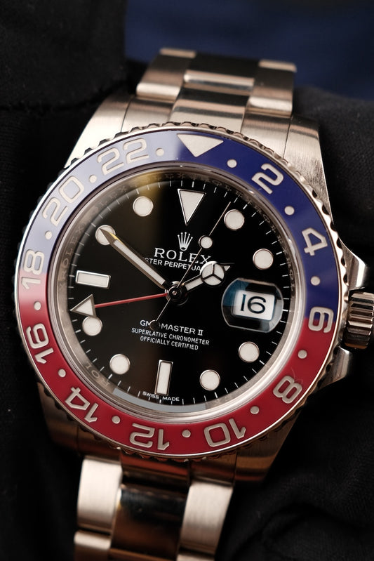 Rolex GMT-Master II Whitegold 116719BLRO Box + og. Papiere PEPSI Rolex Service Black Dial Oyster