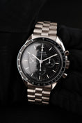 Bild in Galerie-Betrachter laden, Omega Speedmaster Professional Moonwatch 31030425001001 Box + og. Papiere
