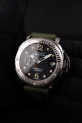 Load image into Gallery viewer, Panerai Luminor Submersible PAM00024 Box + og. Papiere D-Series, German Delivered
