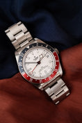 Bild in Galerie-Betrachter laden, Tudor Black Bay GMT 79830RB Box + og. Papiere White Dial, Pepsi
