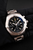 Charger l'image dans la visionneuse de la galerie, Breitling Avenger Chronograph 45 A13317 Box + og. Papiere
