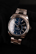 Cargar la imagen en la vista de la galería, Rolex Sky-Dweller 326934 Box + og. Papiere Blue Dial,  German Delivered LC100
