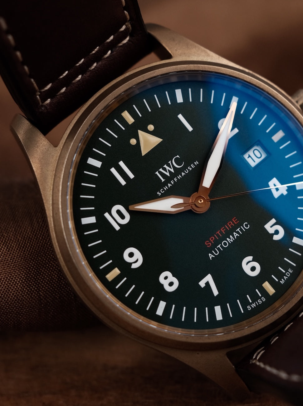 IWC Fliegeruhr IW326802 Box + og. Papiere Pilot's Watch Automatic Spitfire Bronze, Green Dial