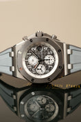 Bild in Galerie-Betrachter laden, Audemars Piguet Royal Oak Offshore 26470IO Box + og. Papiere Ghost AP Service 2024 26470IO.OO.A006CA.01.A
