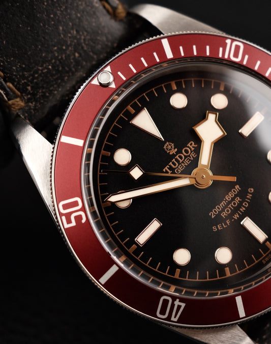 Tudor Black Bay 79220R Box + og. Papiere Burgundy, German Delivered