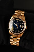 Bild in Galerie-Betrachter laden, Rolex Day-Date 36 Blue Vignette Dial  18038
