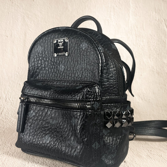 MCM Bebe Boo Rucksack Mini mit Nieten schwarz & Dustbag